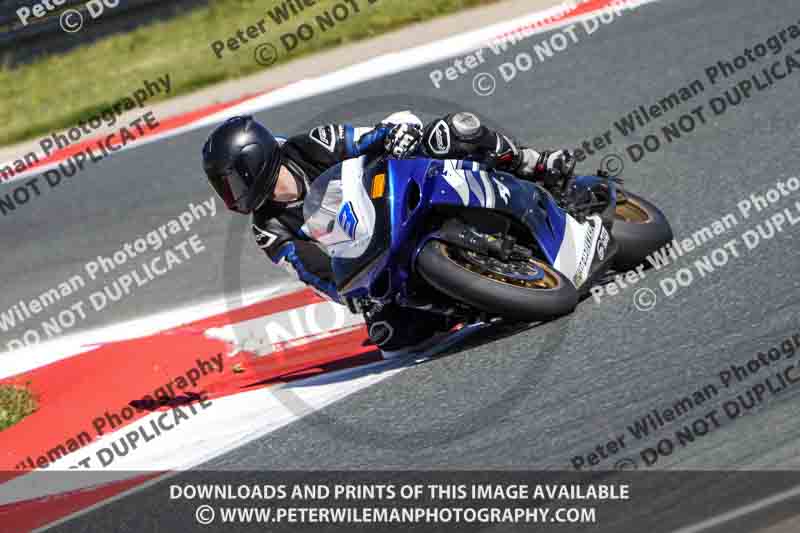 cadwell no limits trackday;cadwell park;cadwell park photographs;cadwell trackday photographs;enduro digital images;event digital images;eventdigitalimages;navarra;no limits trackdays;peter wileman photography;racing digital images;trackday digital images;trackday photos